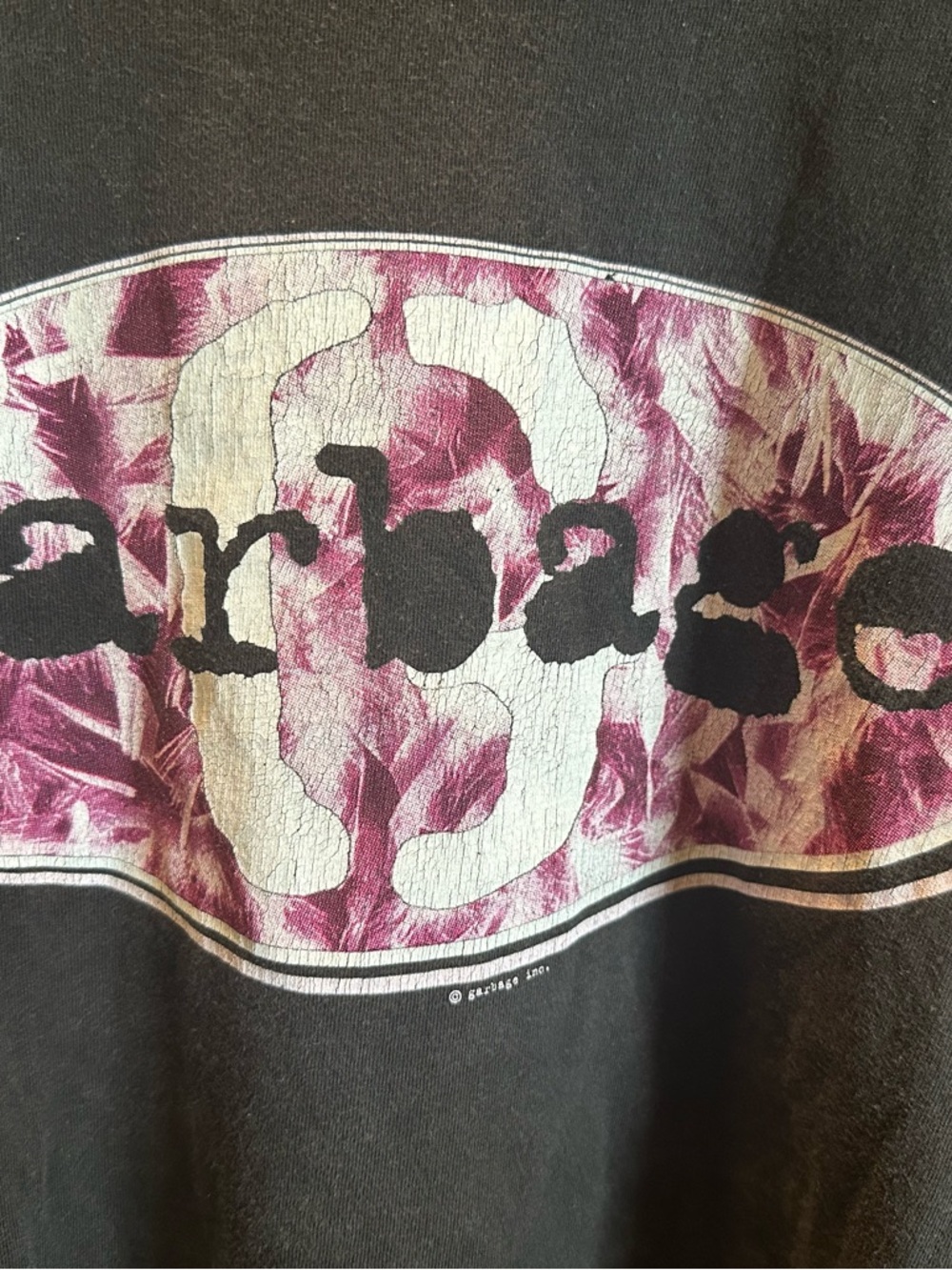 Rare, Original, Vintage, “Garbage,” Black Graphic Feather T-Shirt, XL - Picture 3 of 7